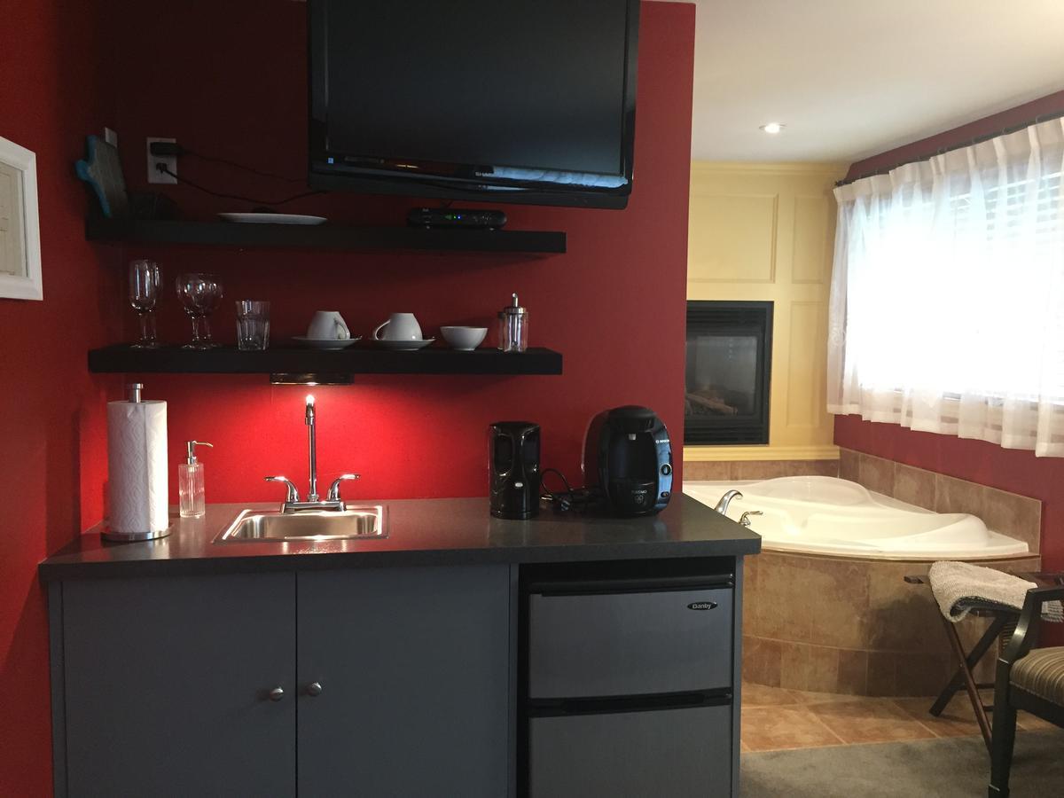 לינה וארוחת בוקר ניאגרה און דה לייק Kellar House מראה חיצוני תמונה